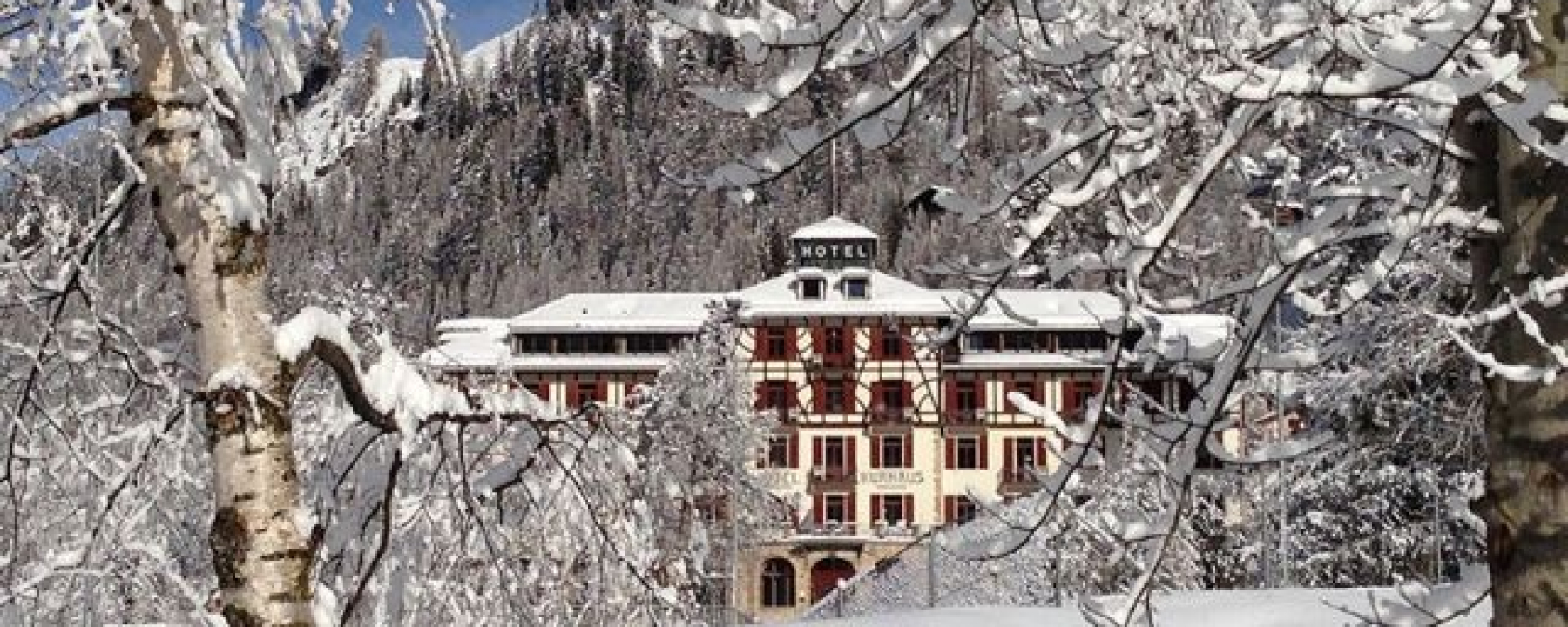 Ein kleines Wintermärchen - das Kurhaus im Schnee