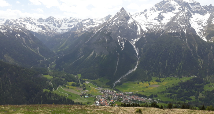 Auf dem Cuolm da Latsch