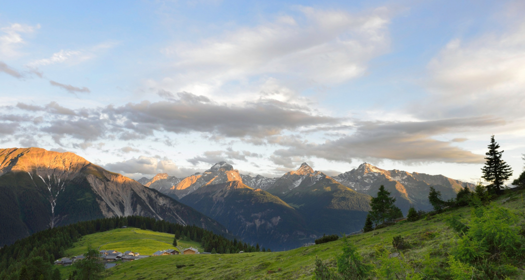 Etappe 16: Aussicht von der Wiesner Alp Etappe 16: Aussicht von der Wiesner Alp