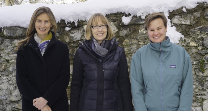 Geschäftsleitungsteam des Vereins Parc Ela, v.l.n.r.: Veronika Widmann, Judith Burri, Regina Lenz © Verein Parc Ela Geschäftsleitungsteam des Vereins Parc Ela, v.l.n.r.: Veronika Widmann, Judith Burri, Regina Lenz © Verein Parc Ela