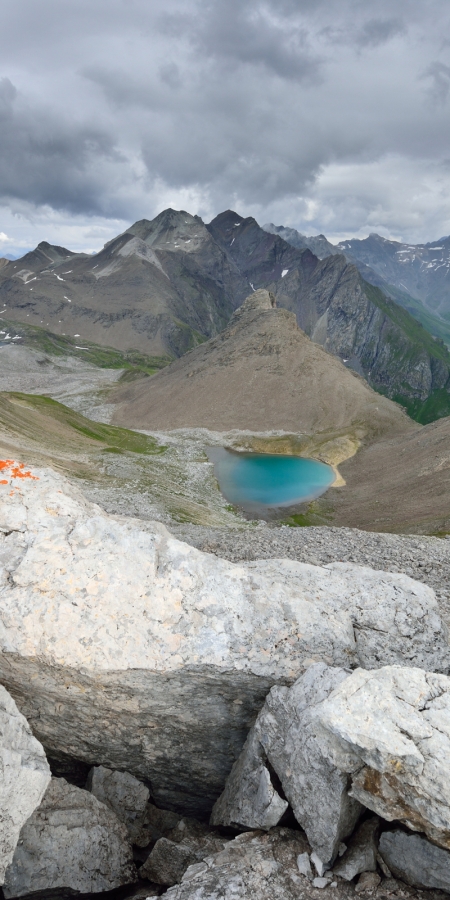 Landschaft zwischen Orgel-Pass, Ela-Pass und Lai Grond © lorenzfischer.photo Landschaft zwischen Orgel-Pass, Ela-Pass und Lai Grond © lorenzfischer.photo