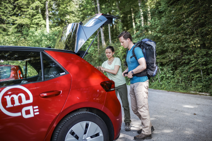Carsharing im Parc Ela © Mobility Genossenschaft Carsharing im Parc Ela © Mobility Genossenschaft