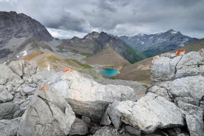 Landschaft zwischen Orgel-Pass, Ela-Pass und Lai Grond © lorenzfischer.photo