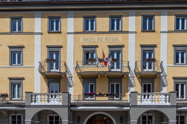 Hotel Piz Mitgel