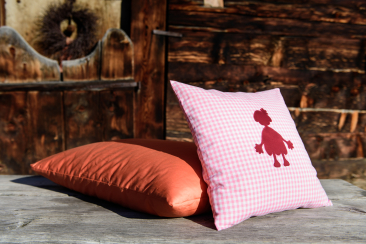 Kissen, ganz aus Naturmaterialien, Atelier Pôss, Riom © lorenzfischer.photo